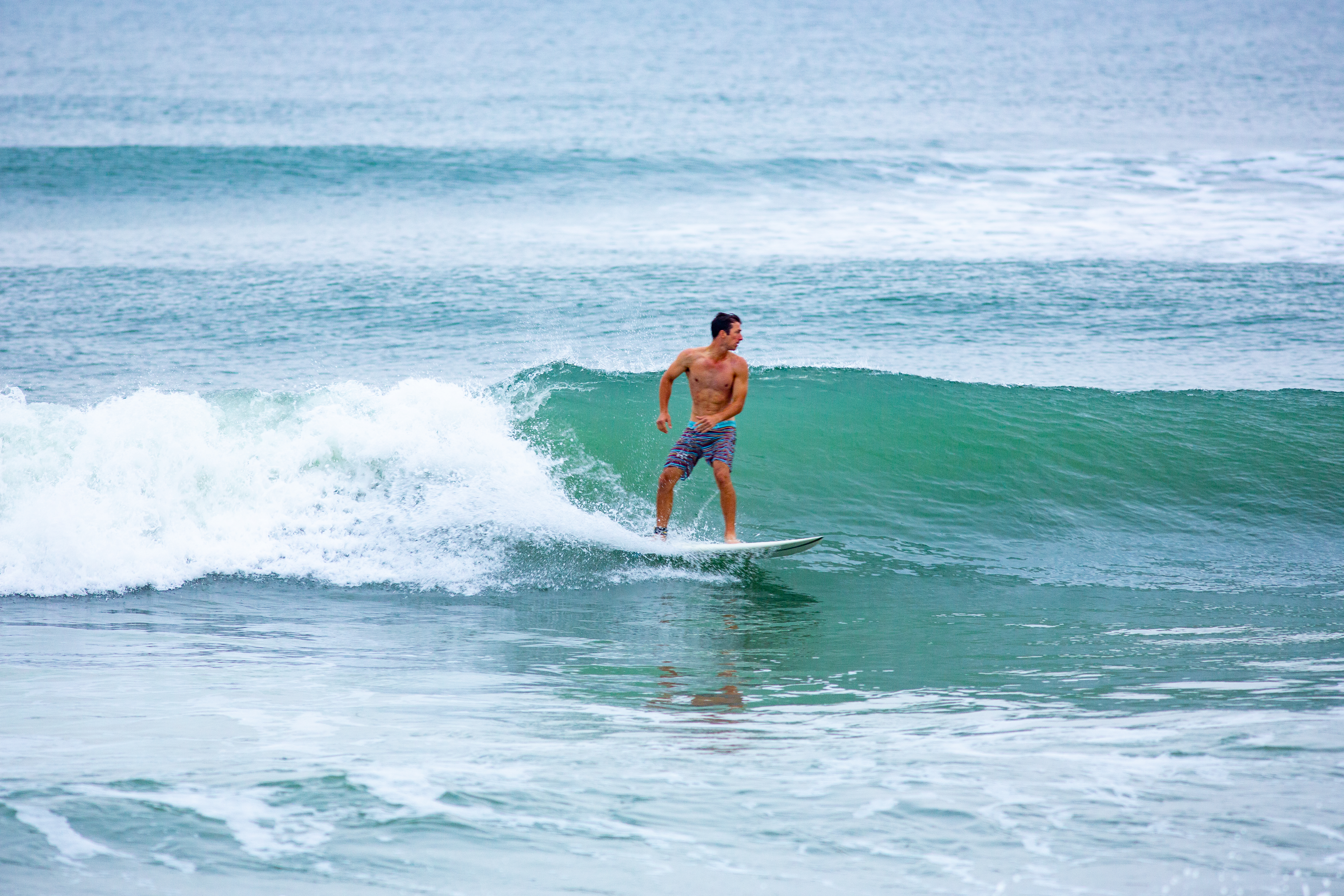 Hang Ten: Summer Surfing Guide to New Smyrna Beach
